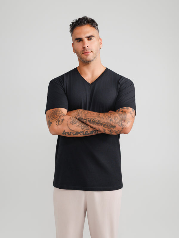 Black V-neck 6-pack